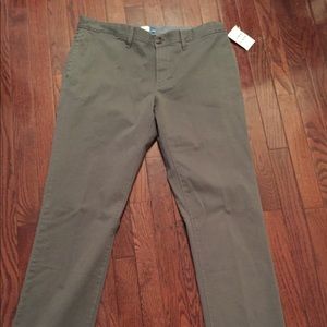 34 x 34 straight leg stretch gray castle pants